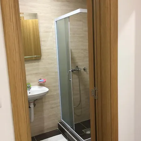 Ana Lux K27 * 兹拉蒂博尔